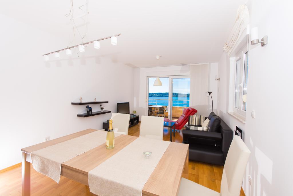 Apartment Labadusa トロギール エクステリア 写真