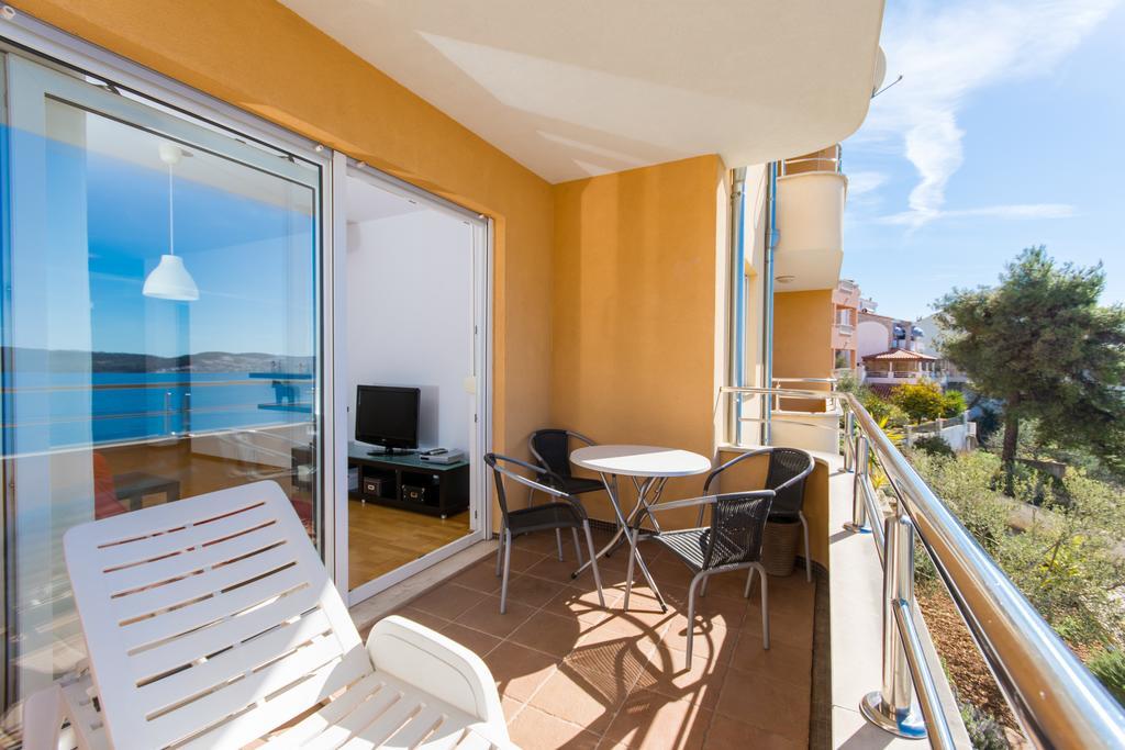 Apartment Labadusa トロギール エクステリア 写真